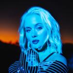 artist image Zara Larsson, MNEK Never Forget You So Good