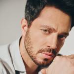 artist image Murat Boz Donerse Senindir Dönerse Senindir (Orijinal Film Müzikleri) - EP