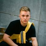 artist image Ivan Valeev Молодость, ты делаешь нам больно Молодость - Single